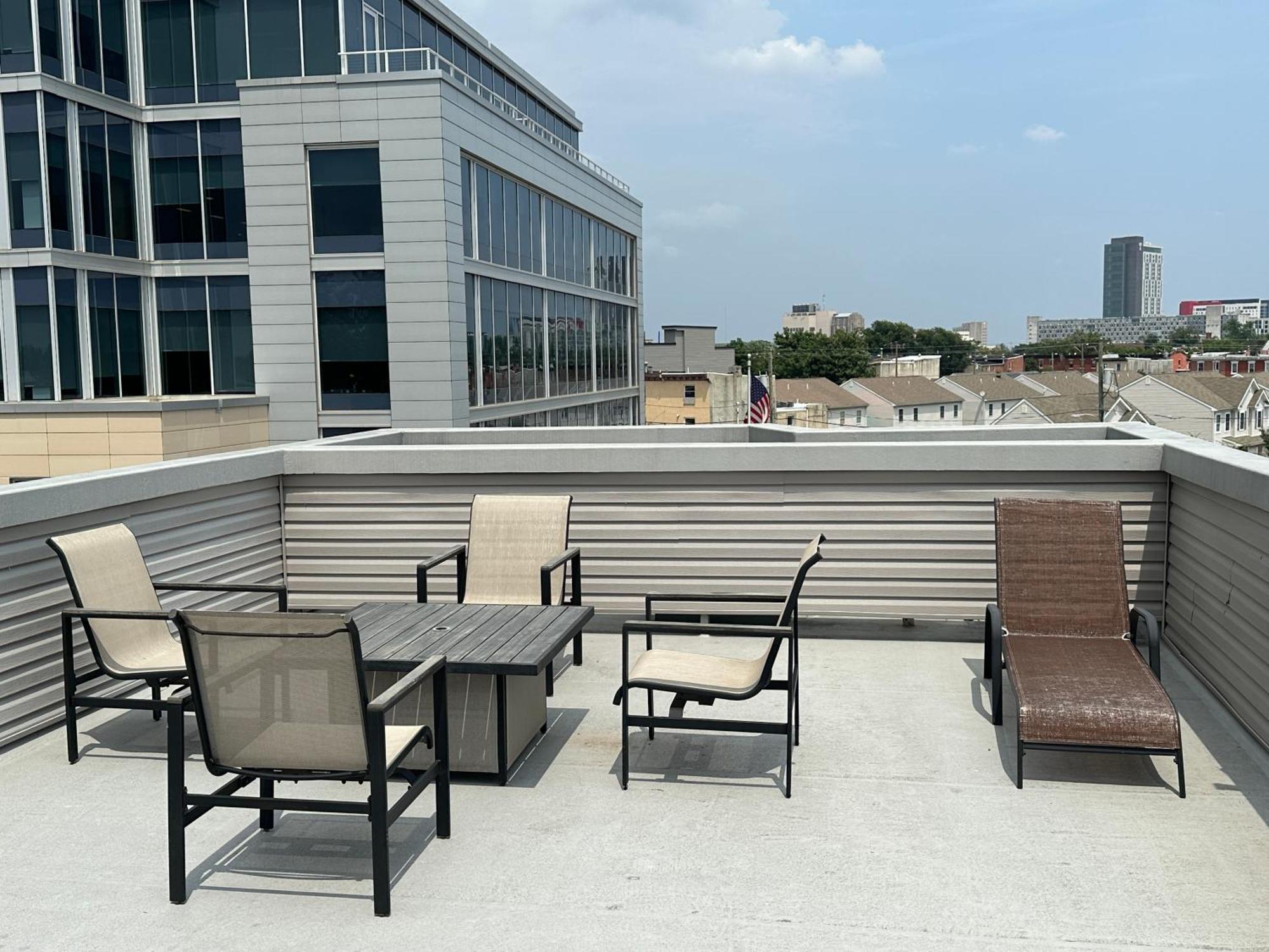 Modern 2Br 2Ba Apartment With Rooftop In Brewerytown Filadelfia Exterior foto